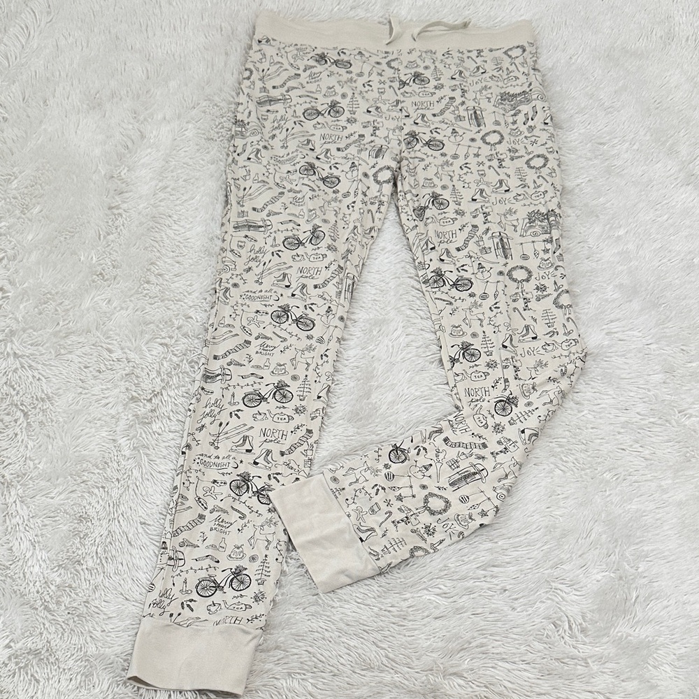 🦅 Goumi Christmas Pajama Pants
